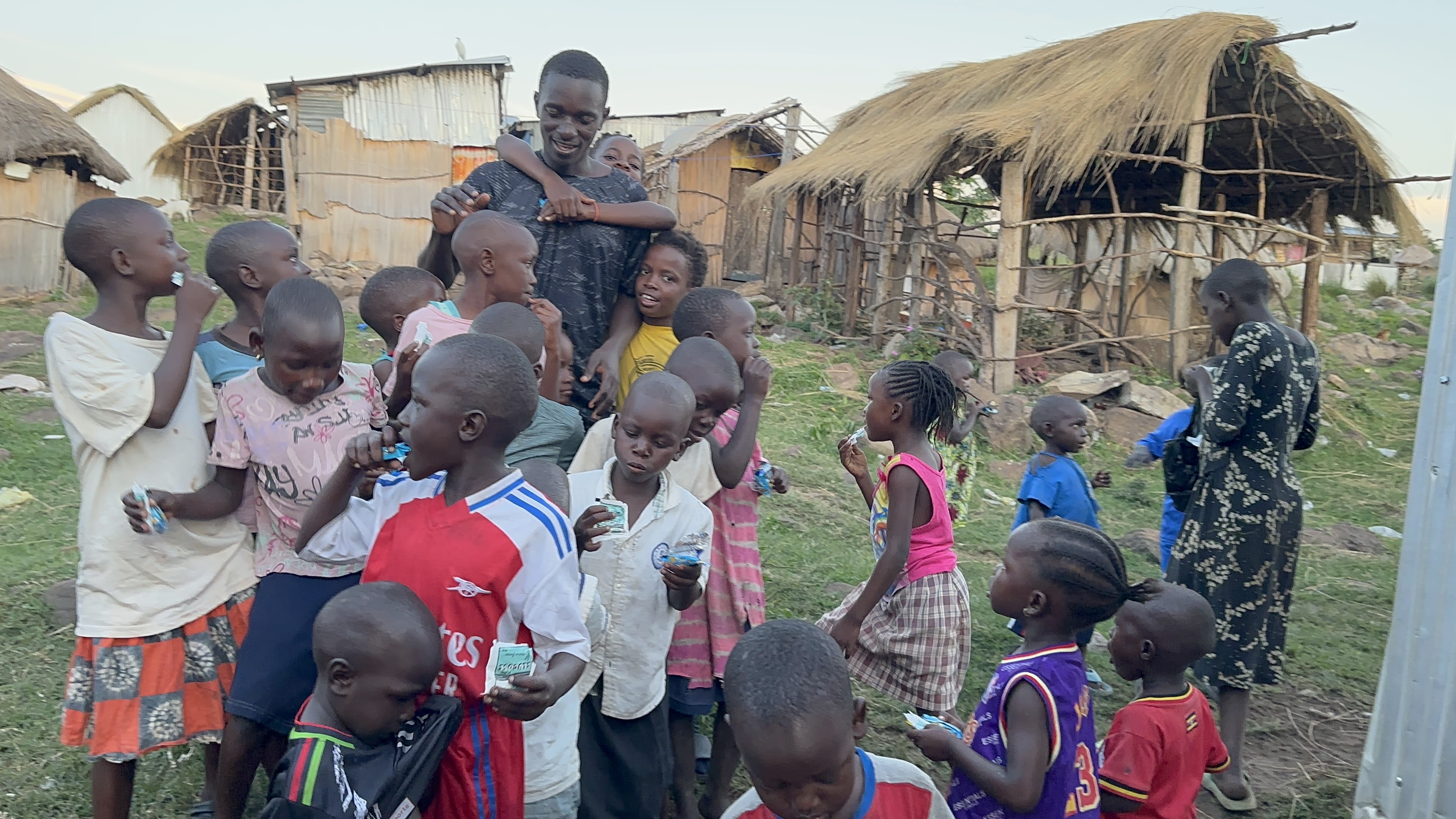 Hofai team with island children